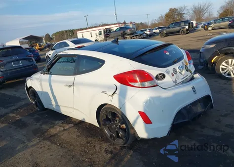 2015 Hyundai Veloster z USA, uszkodzony, nr VIN KMHTC6AD9FU239441